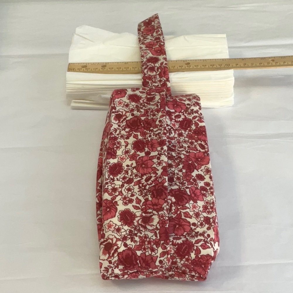 Travel Tissue Holder Floral Print